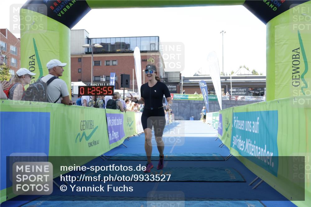 09.08.2026 - GEWOBA Citytriathlon Bremen Yannick Fuchs http://msf.ph/oto/9933527 09.08.2026 11:25:59 Ziel 408, 502 meine-sportfotos.de