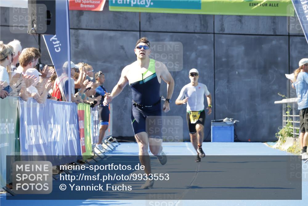 09.08.2026 - GEWOBA Citytriathlon Bremen Yannick Fuchs http://msf.ph/oto/9933553 09.08.2026 11:27:01 Ziel 362 meine-sportfotos.de