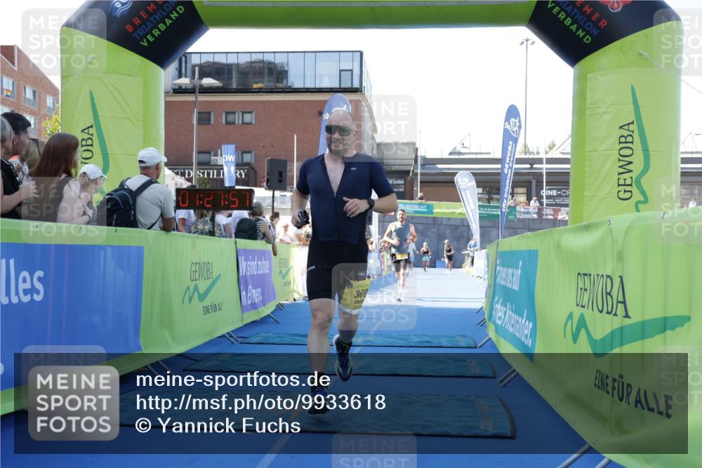 09.08.2026 - GEWOBA Citytriathlon Bremen Yannick Fuchs http://msf.ph/oto/9933618 09.08.2026 11:28:02 Ziel 352, 369 meine-sportfotos.de