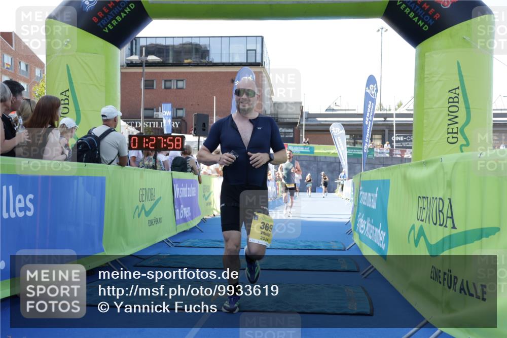 09.08.2026 - GEWOBA Citytriathlon Bremen Yannick Fuchs http://msf.ph/oto/9933619 09.08.2026 11:28:02 Ziel 352, 369 meine-sportfotos.de