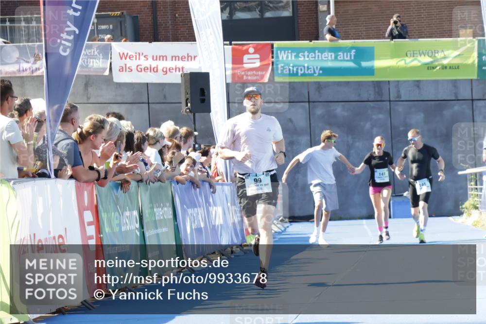 09.08.2026 - GEWOBA Citytriathlon Bremen Yannick Fuchs http://msf.ph/oto/9933678 09.08.2026 11:28:37 Ziel 99, 141 meine-sportfotos.de
