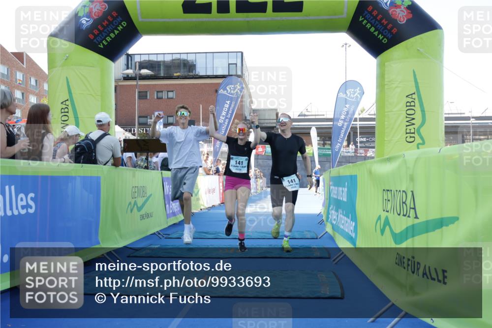 09.08.2026 - GEWOBA Citytriathlon Bremen Yannick Fuchs http://msf.ph/oto/9933693 09.08.2026 11:28:44 Ziel 99, 141 meine-sportfotos.de