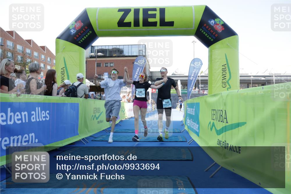 09.08.2026 - GEWOBA Citytriathlon Bremen Yannick Fuchs http://msf.ph/oto/9933694 09.08.2026 11:28:44 Ziel 99, 141 meine-sportfotos.de