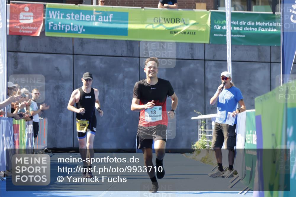 09.08.2026 - GEWOBA Citytriathlon Bremen Yannick Fuchs http://msf.ph/oto/9933710 09.08.2026 11:29:11 Ziel 13 meine-sportfotos.de