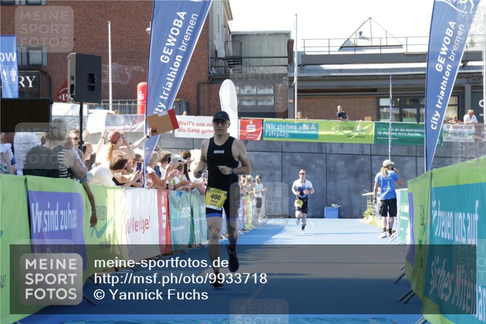 09.08.2026 - GEWOBA Citytriathlon Bremen Yannick Fuchs http://msf.ph/oto/9933718 09.08.2026 11:29:18 Ziel 13, 317, 400 meine-sportfotos.de