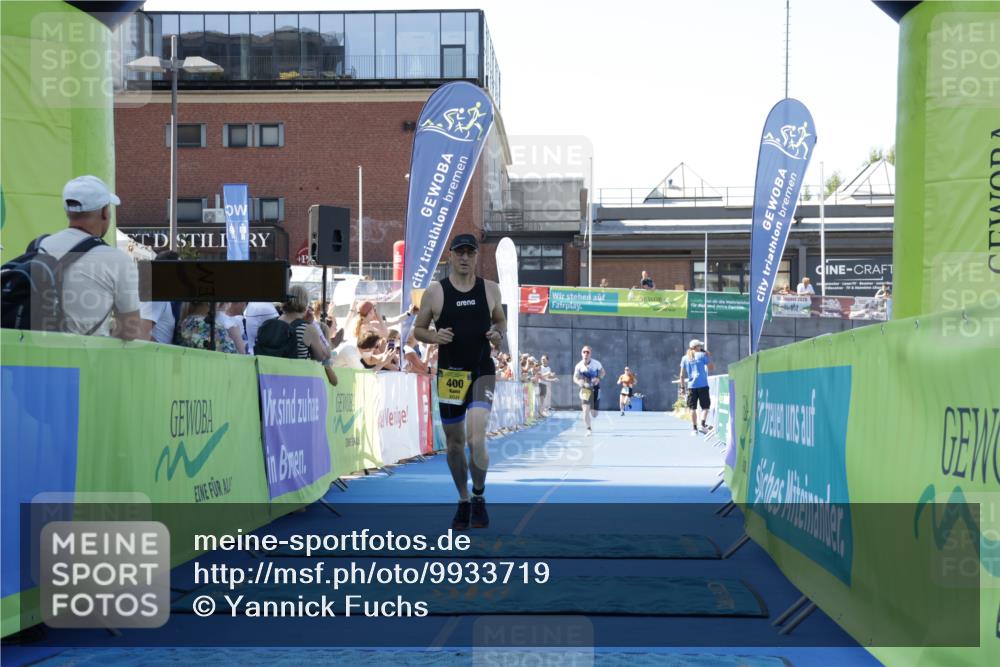 09.08.2026 - GEWOBA Citytriathlon Bremen Yannick Fuchs http://msf.ph/oto/9933719 09.08.2026 11:29:19 Ziel 13, 317, 400 meine-sportfotos.de