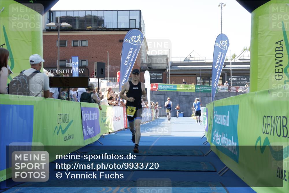 09.08.2026 - GEWOBA Citytriathlon Bremen Yannick Fuchs http://msf.ph/oto/9933720 09.08.2026 11:29:19 Ziel 13, 317, 400 meine-sportfotos.de