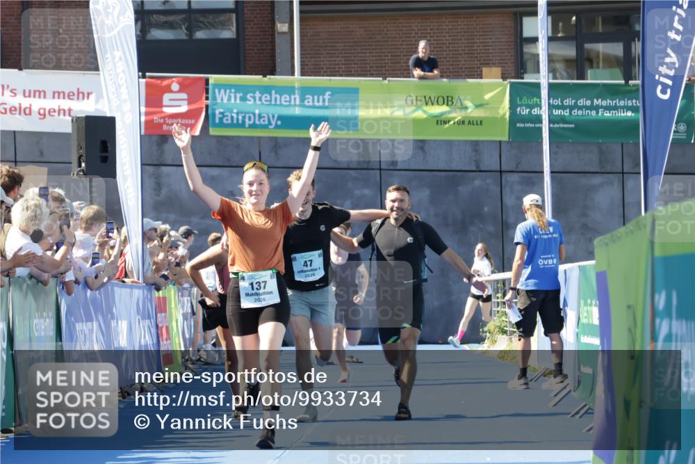 09.08.2026 - GEWOBA Citytriathlon Bremen Yannick Fuchs http://msf.ph/oto/9933734 09.08.2026 11:29:27 Ziel 47, 137, 312, 317 meine-sportfotos.de