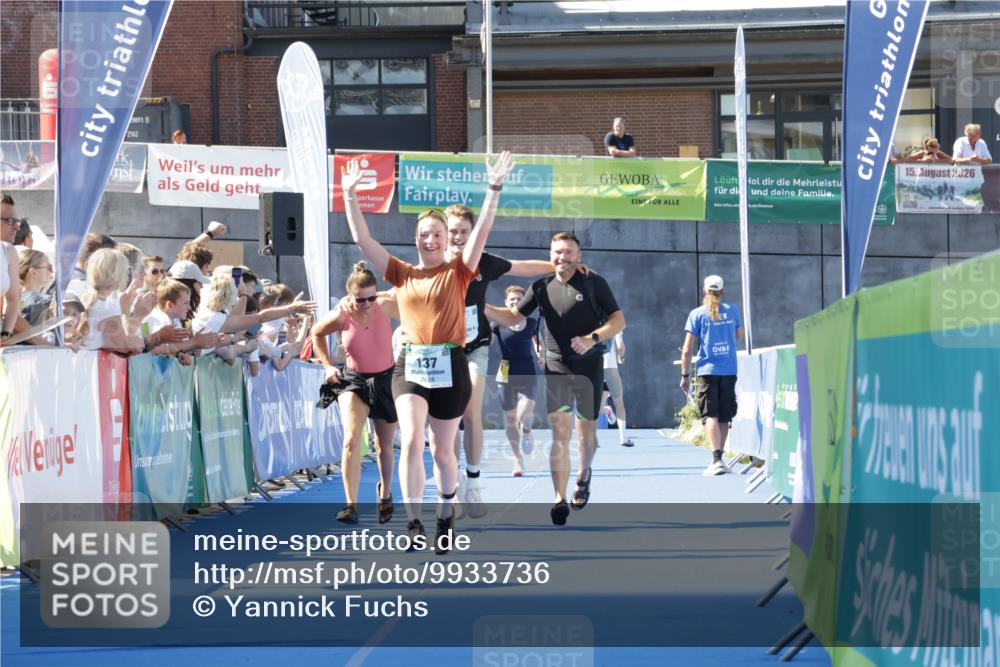 09.08.2026 - GEWOBA Citytriathlon Bremen Yannick Fuchs http://msf.ph/oto/9933736 09.08.2026 11:29:28 Ziel 47, 137, 312, 317 meine-sportfotos.de