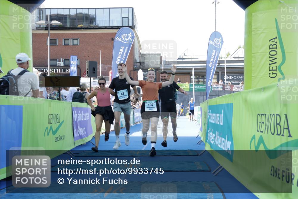 09.08.2026 - GEWOBA Citytriathlon Bremen Yannick Fuchs http://msf.ph/oto/9933745 09.08.2026 11:29:30 Ziel 47, 137, 312 meine-sportfotos.de