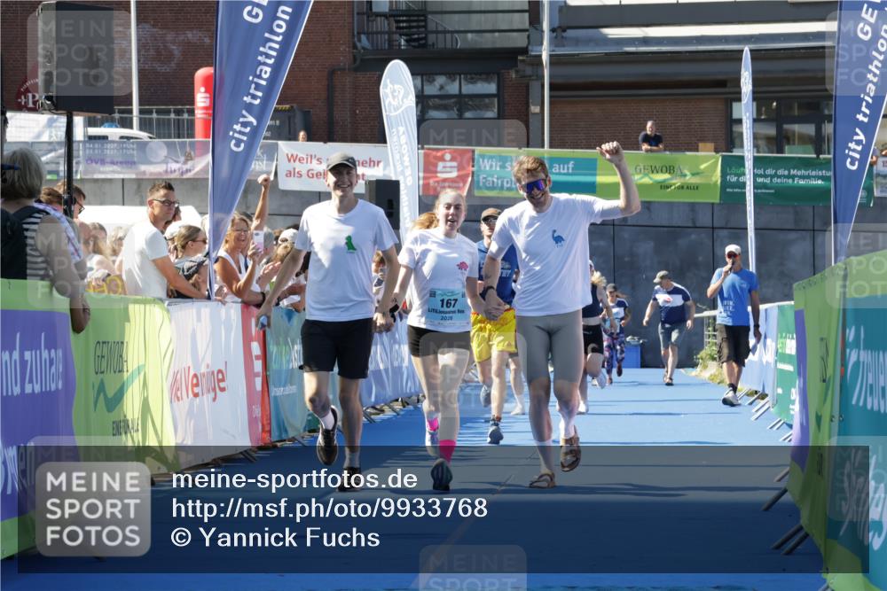 09.08.2026 - GEWOBA Citytriathlon Bremen Yannick Fuchs http://msf.ph/oto/9933768 09.08.2026 11:29:38 Ziel 189, 526 meine-sportfotos.de