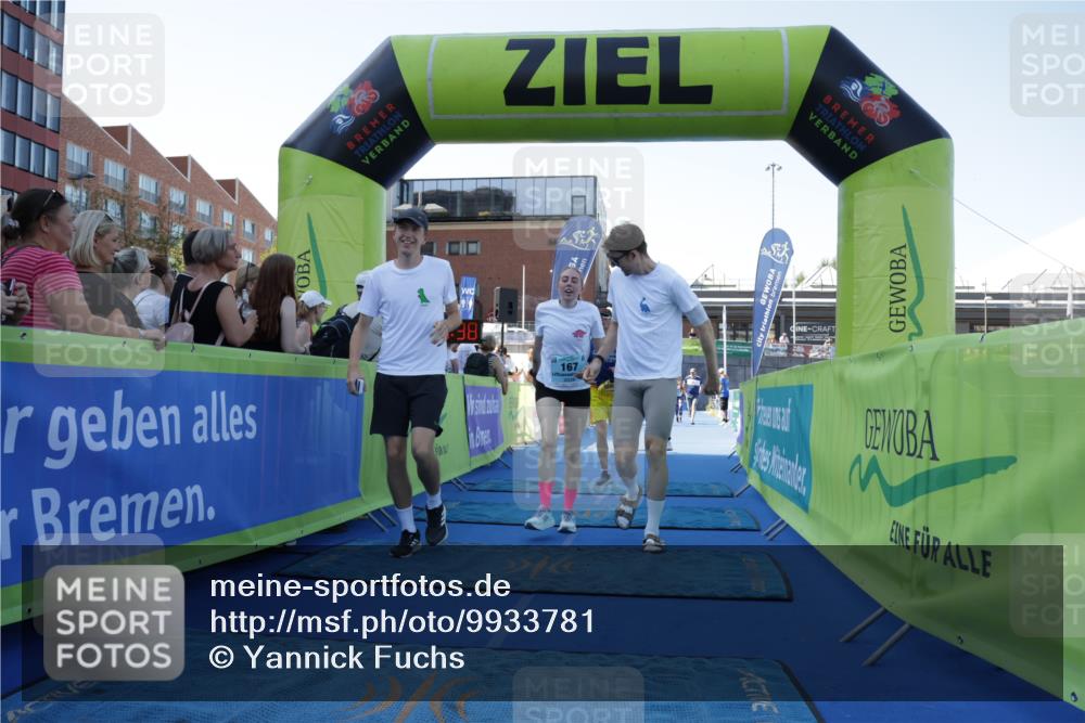 09.08.2026 - GEWOBA Citytriathlon Bremen Yannick Fuchs http://msf.ph/oto/9933781 09.08.2026 11:29:42 Ziel 19, 163, 189, 526 meine-sportfotos.de