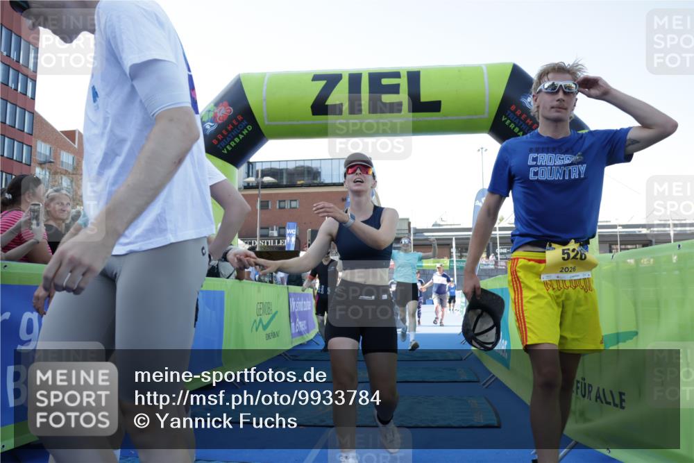 09.08.2026 - GEWOBA Citytriathlon Bremen Yannick Fuchs http://msf.ph/oto/9933784 09.08.2026 11:29:45 Ziel 19, 163, 189, 526 meine-sportfotos.de