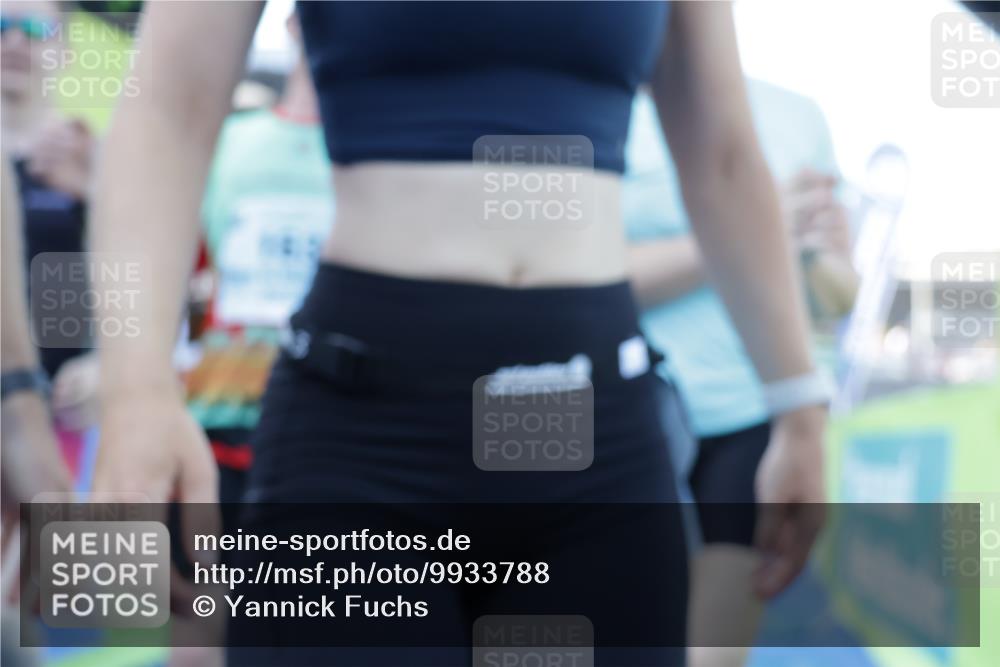 09.08.2026 - GEWOBA Citytriathlon Bremen Yannick Fuchs http://msf.ph/oto/9933788 09.08.2026 11:29:47 Ziel 19, 163, 189, 385 meine-sportfotos.de