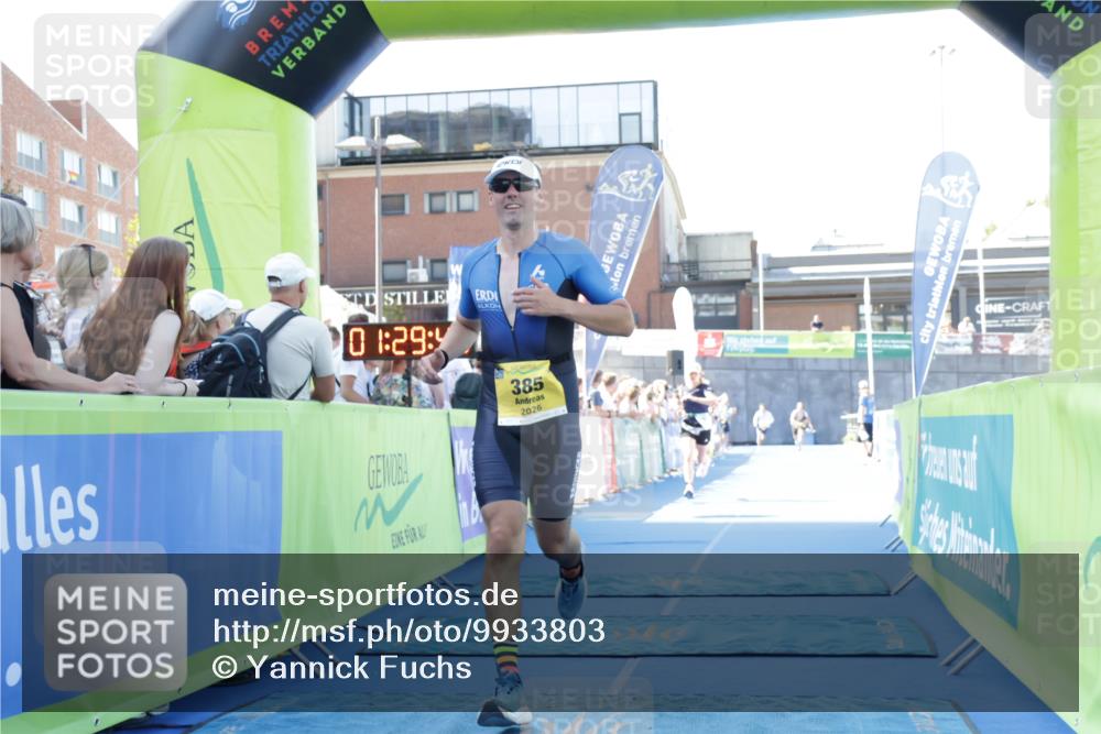09.08.2026 - GEWOBA Citytriathlon Bremen Yannick Fuchs http://msf.ph/oto/9933803 09.08.2026 11:29:53 Ziel 237, 295, 385 meine-sportfotos.de
