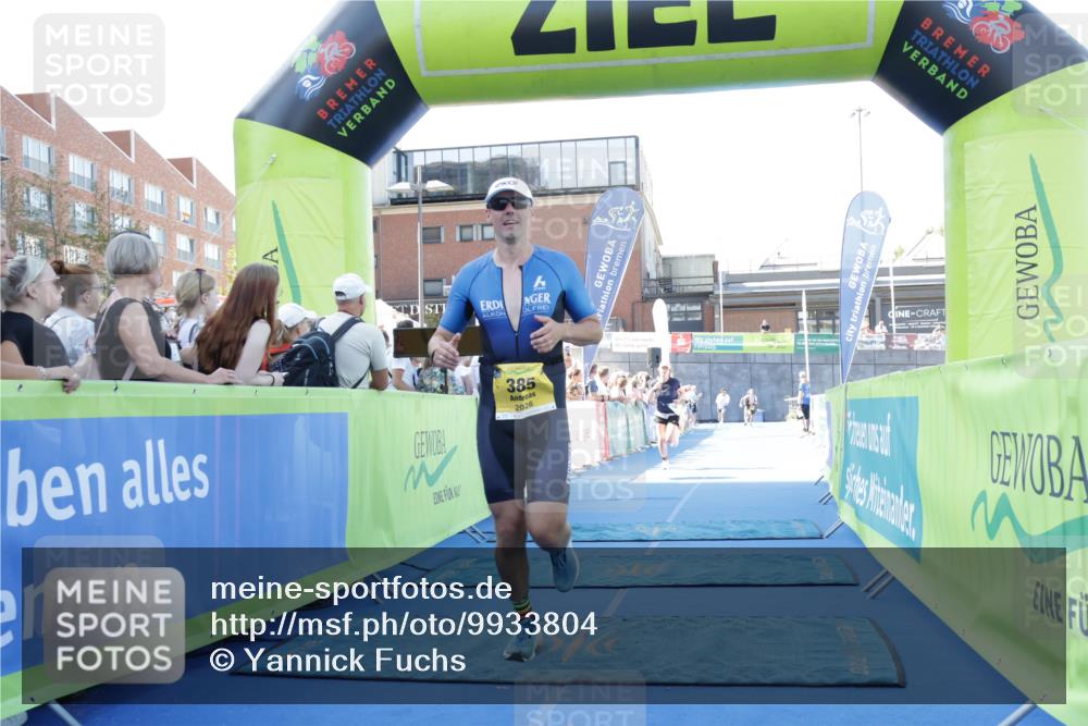 09.08.2026 - GEWOBA Citytriathlon Bremen Yannick Fuchs http://msf.ph/oto/9933804 09.08.2026 11:29:53 Ziel 237, 295, 385 meine-sportfotos.de