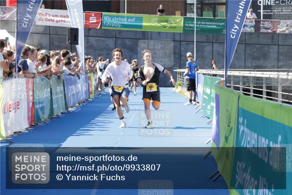 09.08.2026 - GEWOBA Citytriathlon Bremen Yannick Fuchs http://msf.ph/oto/9933807 09.08.2026 11:29:57 Ziel 237, 295, 300, 437 meine-sportfotos.de