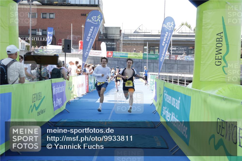 09.08.2026 - GEWOBA Citytriathlon Bremen Yannick Fuchs http://msf.ph/oto/9933811 09.08.2026 11:29:59 Ziel 237, 295, 300, 437, 453 meine-sportfotos.de