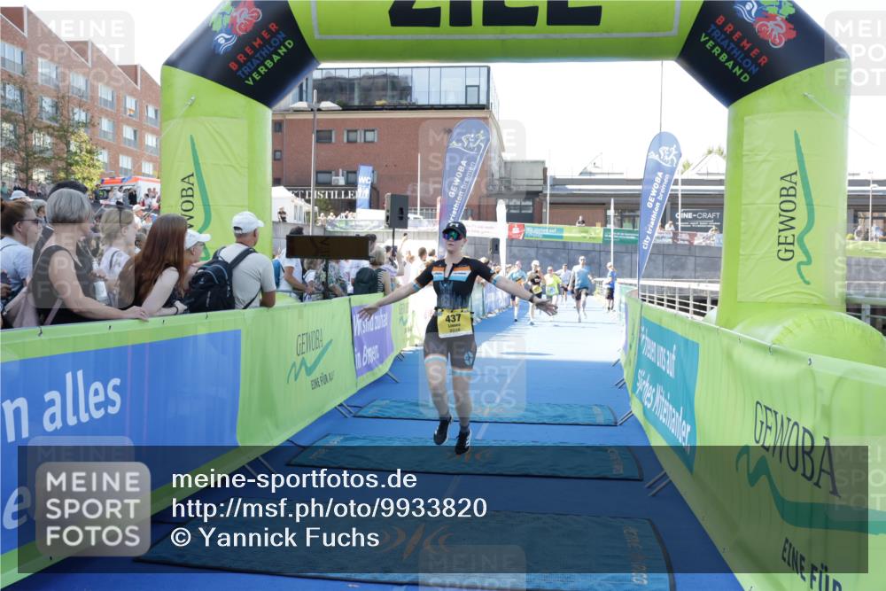 09.08.2026 - GEWOBA Citytriathlon Bremen Yannick Fuchs http://msf.ph/oto/9933820 09.08.2026 11:30:02 Ziel 153, 201, 295, 300, 437, 453 meine-sportfotos.de