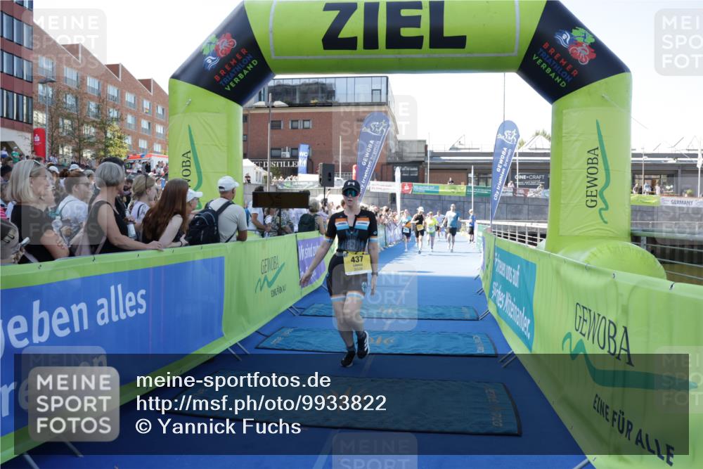 09.08.2026 - GEWOBA Citytriathlon Bremen Yannick Fuchs http://msf.ph/oto/9933822 09.08.2026 11:30:02 Ziel 153, 201, 295, 300, 437, 453 meine-sportfotos.de