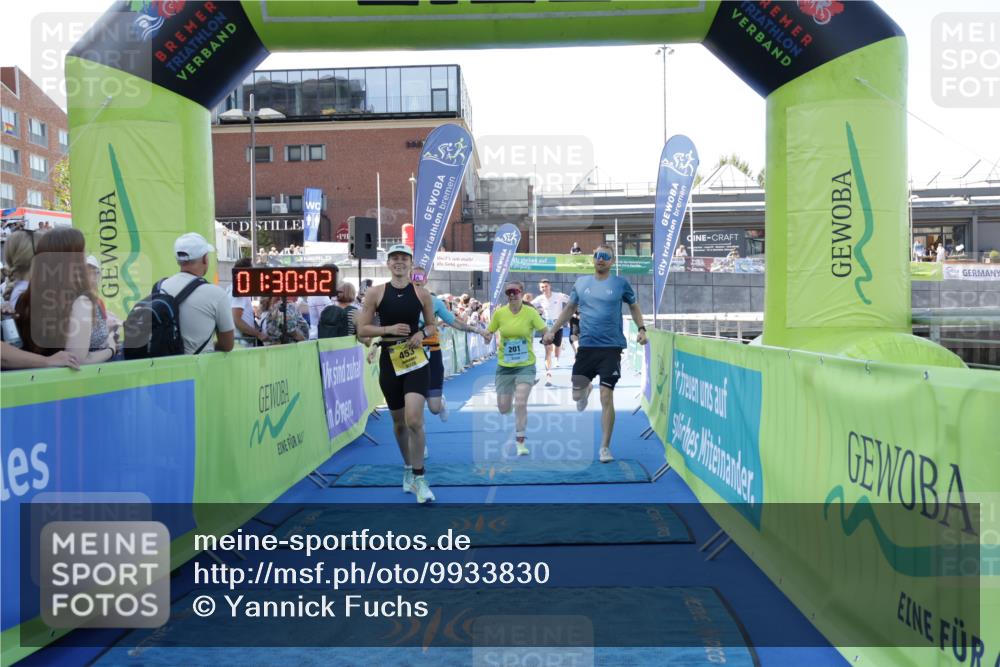 09.08.2026 - GEWOBA Citytriathlon Bremen Yannick Fuchs http://msf.ph/oto/9933830 09.08.2026 11:30:06 Ziel 153, 201, 437, 453, 486 meine-sportfotos.de