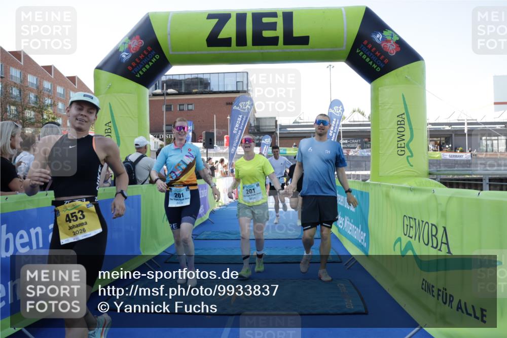 09.08.2026 - GEWOBA Citytriathlon Bremen Yannick Fuchs http://msf.ph/oto/9933837 09.08.2026 11:30:07 Ziel 153, 201, 453, 486 meine-sportfotos.de