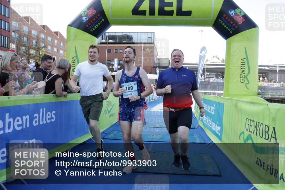 09.08.2026 - GEWOBA Citytriathlon Bremen Yannick Fuchs http://msf.ph/oto/9933903 09.08.2026 11:31:02 Ziel 109 meine-sportfotos.de