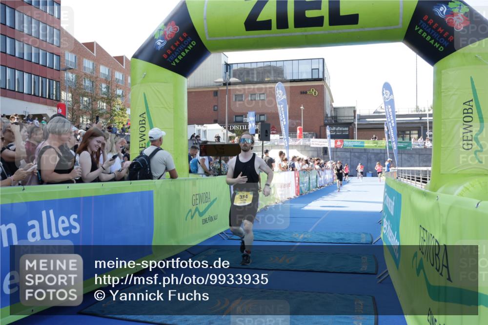 09.08.2026 - GEWOBA Citytriathlon Bremen Yannick Fuchs http://msf.ph/oto/9933935 09.08.2026 11:31:17 Ziel 63, 334, 370, 497 meine-sportfotos.de