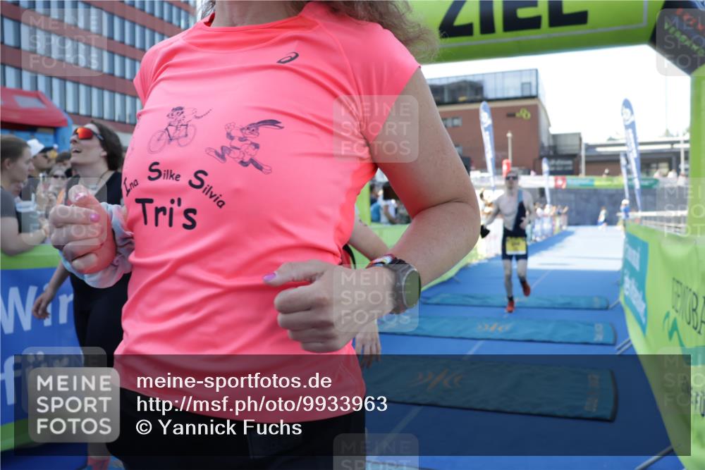 09.08.2026 - GEWOBA Citytriathlon Bremen Yannick Fuchs http://msf.ph/oto/9933963 09.08.2026 11:31:26 Ziel 63, 356 meine-sportfotos.de