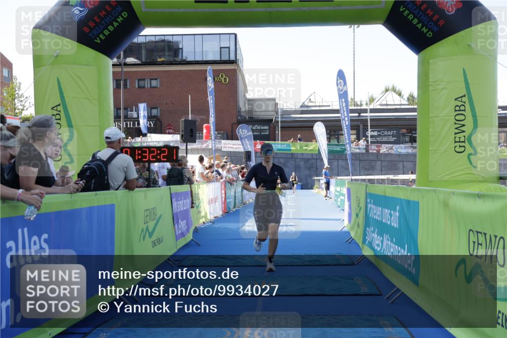 09.08.2026 - GEWOBA Citytriathlon Bremen Yannick Fuchs http://msf.ph/oto/9934027 09.08.2026 11:32:26 Ziel 481, 489 meine-sportfotos.de