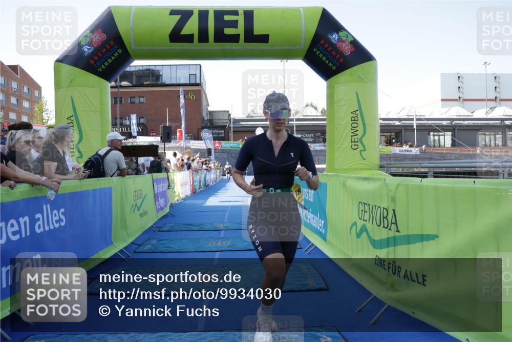09.08.2026 - GEWOBA Citytriathlon Bremen Yannick Fuchs http://msf.ph/oto/9934030 09.08.2026 11:32:27 Ziel 436, 481, 489 meine-sportfotos.de