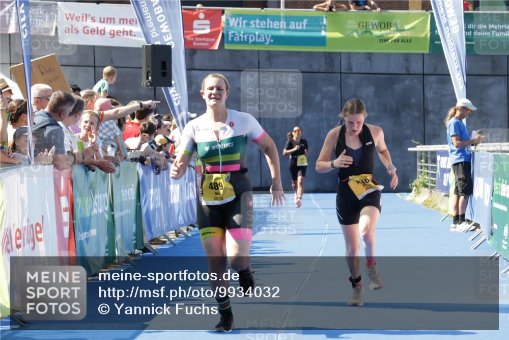 09.08.2026 - GEWOBA Citytriathlon Bremen Yannick Fuchs http://msf.ph/oto/9934032 09.08.2026 11:32:31 Ziel 436, 489 meine-sportfotos.de