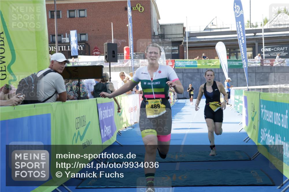09.08.2026 - GEWOBA Citytriathlon Bremen Yannick Fuchs http://msf.ph/oto/9934036 09.08.2026 11:32:33 Ziel 436, 489 meine-sportfotos.de