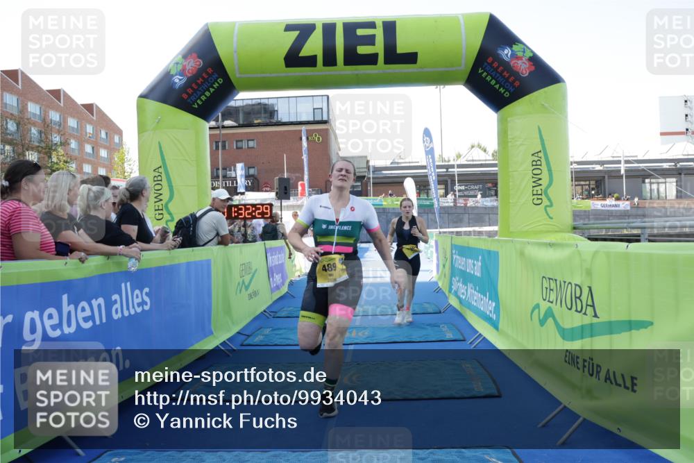 09.08.2026 - GEWOBA Citytriathlon Bremen Yannick Fuchs http://msf.ph/oto/9934043 09.08.2026 11:32:33 Ziel 436, 489 meine-sportfotos.de