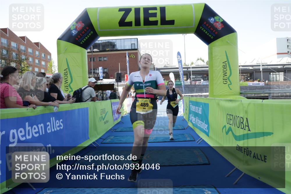 09.08.2026 - GEWOBA Citytriathlon Bremen Yannick Fuchs http://msf.ph/oto/9934046 09.08.2026 11:32:34 Ziel 436, 489 meine-sportfotos.de