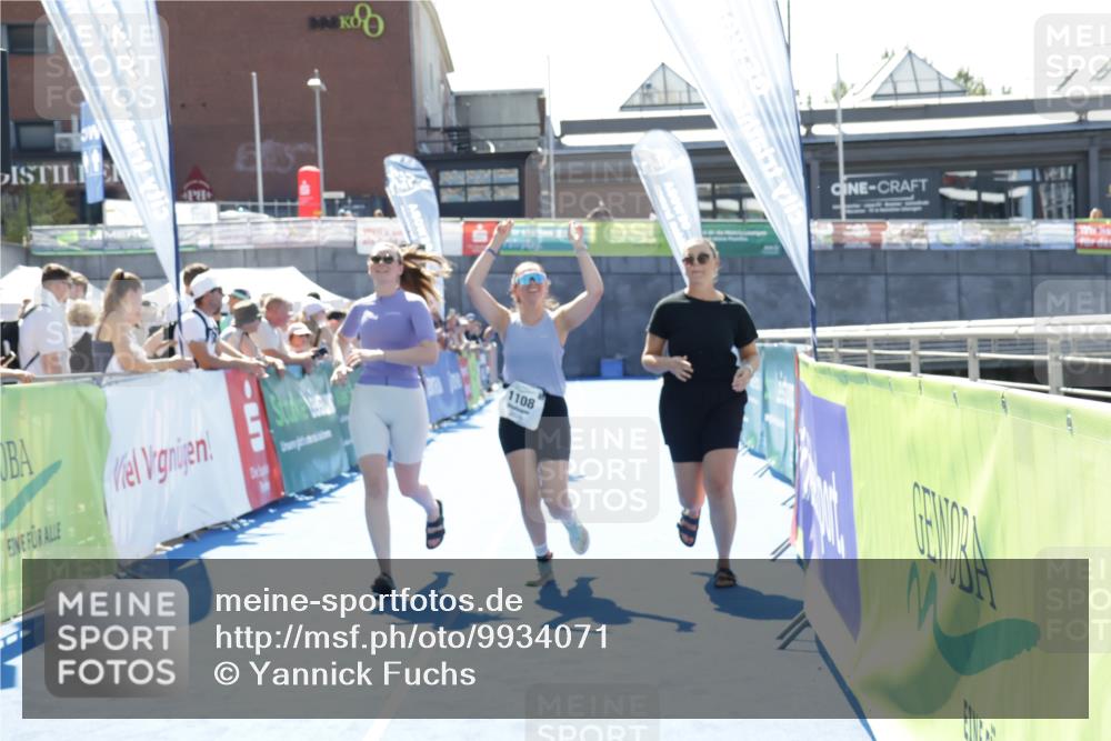 09.08.2026 - GEWOBA Citytriathlon Bremen Yannick Fuchs http://msf.ph/oto/9934071 09.08.2026 14:33:18 Ziel 888, 997, 1108 meine-sportfotos.de