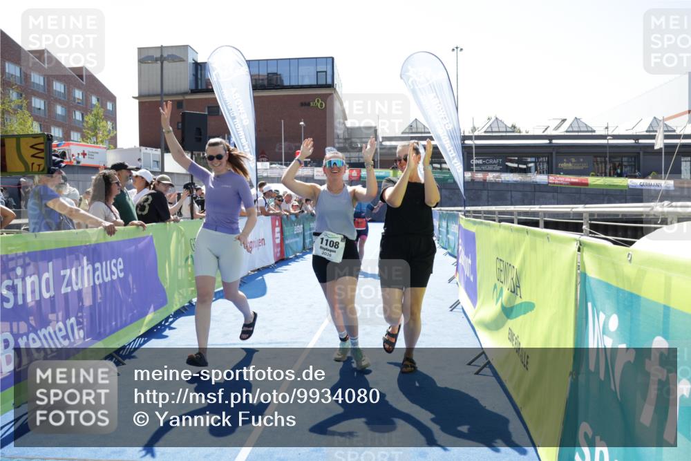 09.08.2026 - GEWOBA Citytriathlon Bremen Yannick Fuchs http://msf.ph/oto/9934080 09.08.2026 14:33:20 Ziel 997, 1108 meine-sportfotos.de