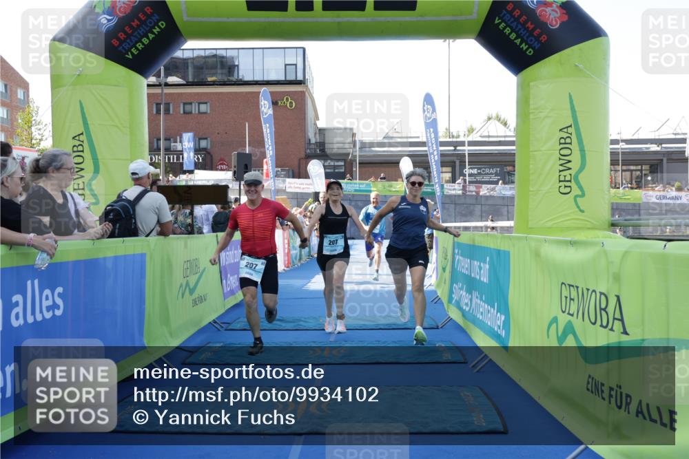 09.08.2026 - GEWOBA Citytriathlon Bremen Yannick Fuchs http://msf.ph/oto/9934102 09.08.2026 11:33:07 Ziel 35, 207, 344 meine-sportfotos.de