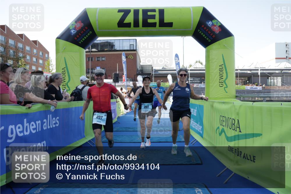09.08.2026 - GEWOBA Citytriathlon Bremen Yannick Fuchs http://msf.ph/oto/9934104 09.08.2026 11:33:08 Ziel 35, 207, 344 meine-sportfotos.de