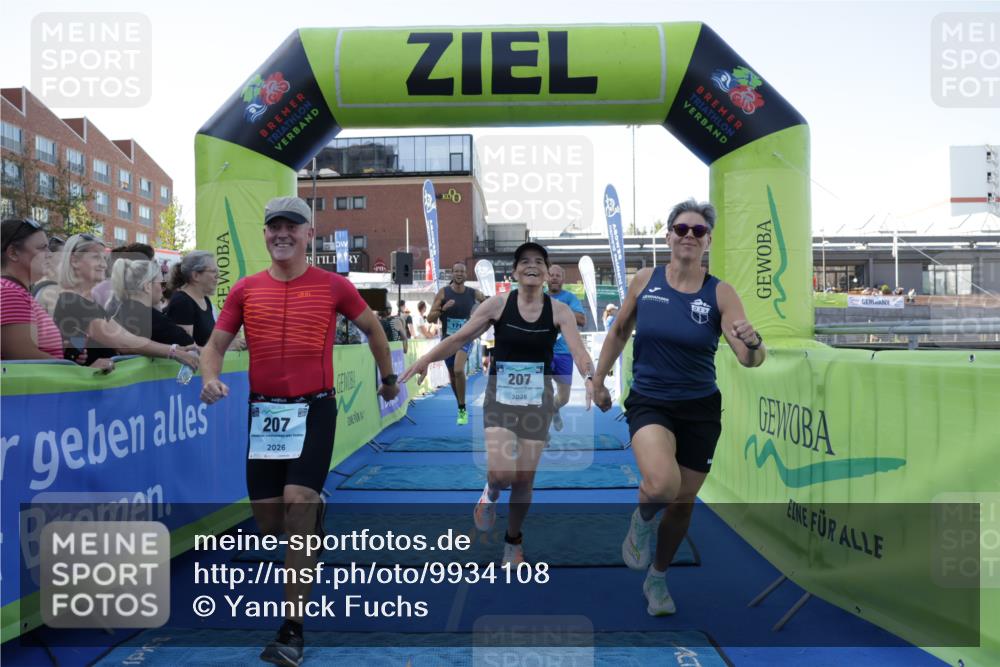 09.08.2026 - GEWOBA Citytriathlon Bremen Yannick Fuchs http://msf.ph/oto/9934108 09.08.2026 11:33:08 Ziel 35, 207, 344 meine-sportfotos.de