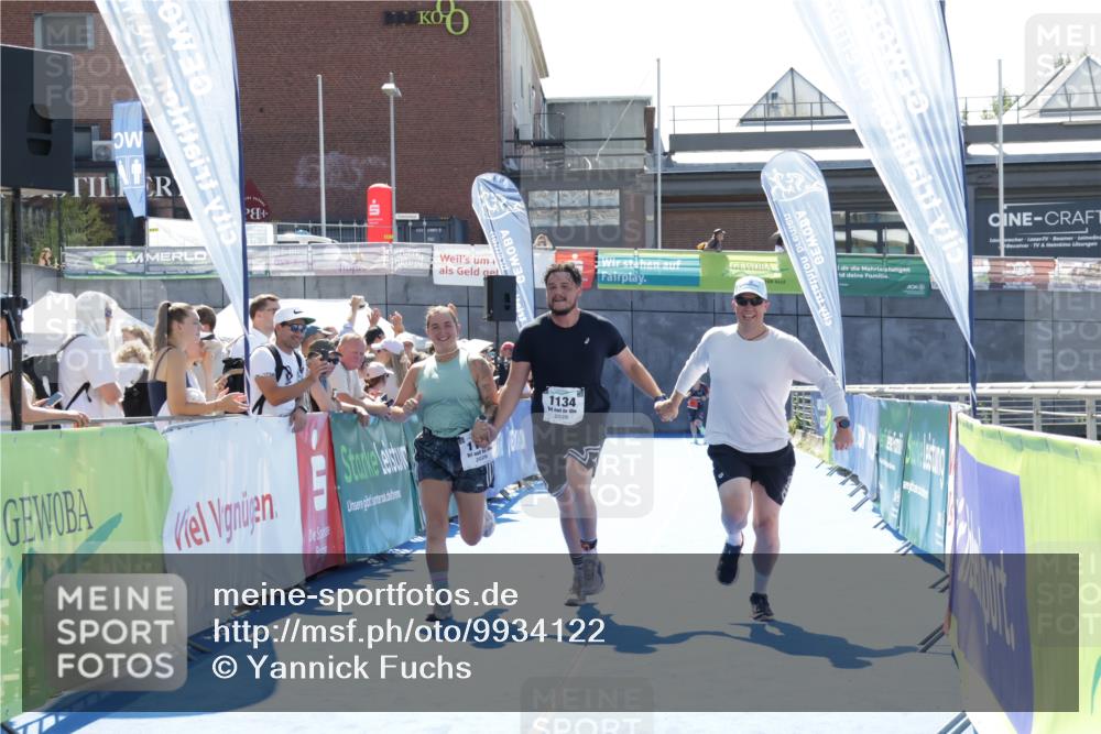 09.08.2026 - GEWOBA Citytriathlon Bremen Yannick Fuchs http://msf.ph/oto/9934122 09.08.2026 14:33:57 Ziel 1134 meine-sportfotos.de