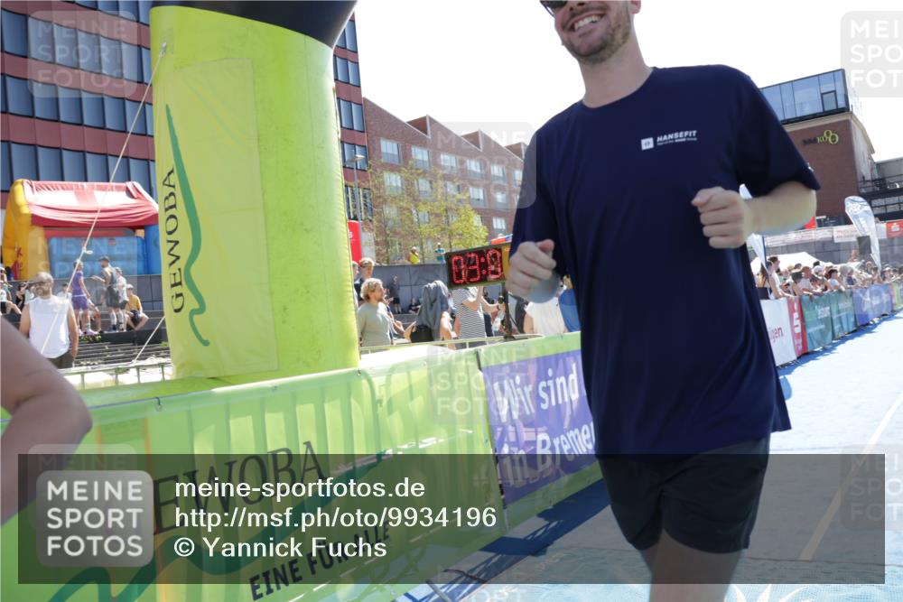 09.08.2026 - GEWOBA Citytriathlon Bremen Yannick Fuchs http://msf.ph/oto/9934196 09.08.2026 14:34:22 Ziel 611, 861, 1155 meine-sportfotos.de