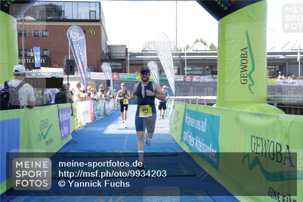 09.08.2026 - GEWOBA Citytriathlon Bremen Yannick Fuchs http://msf.ph/oto/9934203 09.08.2026 11:33:31 Ziel 53, 311, 327 meine-sportfotos.de