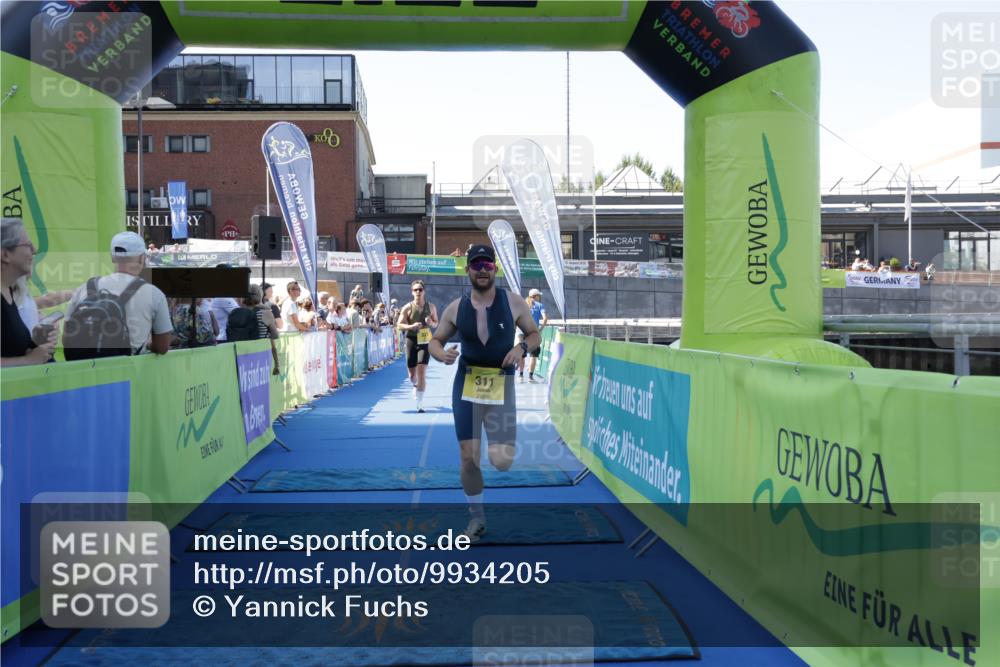 09.08.2026 - GEWOBA Citytriathlon Bremen Yannick Fuchs http://msf.ph/oto/9934205 09.08.2026 11:33:31 Ziel 53, 311, 327 meine-sportfotos.de