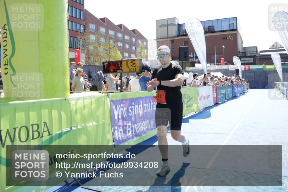 09.08.2026 - GEWOBA Citytriathlon Bremen Yannick Fuchs http://msf.ph/oto/9934208 09.08.2026 14:34:26 Ziel 611, 1155 meine-sportfotos.de