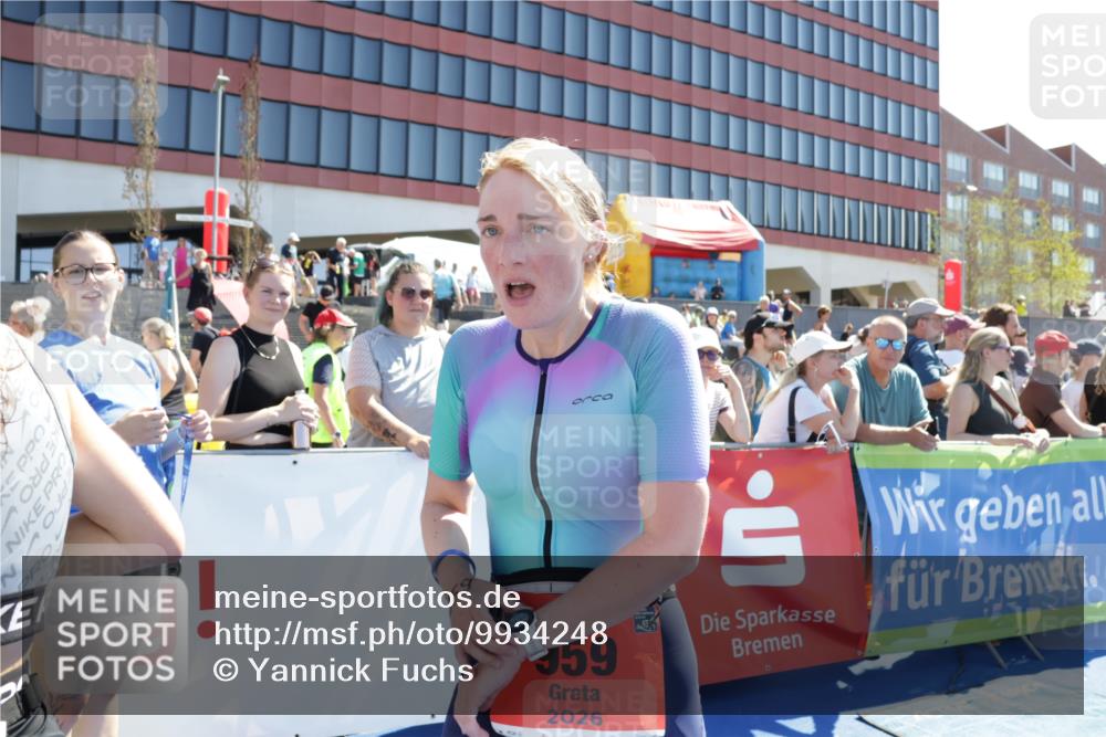 09.08.2026 - GEWOBA Citytriathlon Bremen Yannick Fuchs http://msf.ph/oto/9934248 09.08.2026 14:35:34 Ziel 959 meine-sportfotos.de