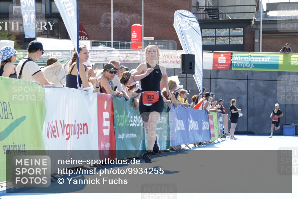 09.08.2026 - GEWOBA Citytriathlon Bremen Yannick Fuchs http://msf.ph/oto/9934255 09.08.2026 14:35:57 Ziel 923 meine-sportfotos.de