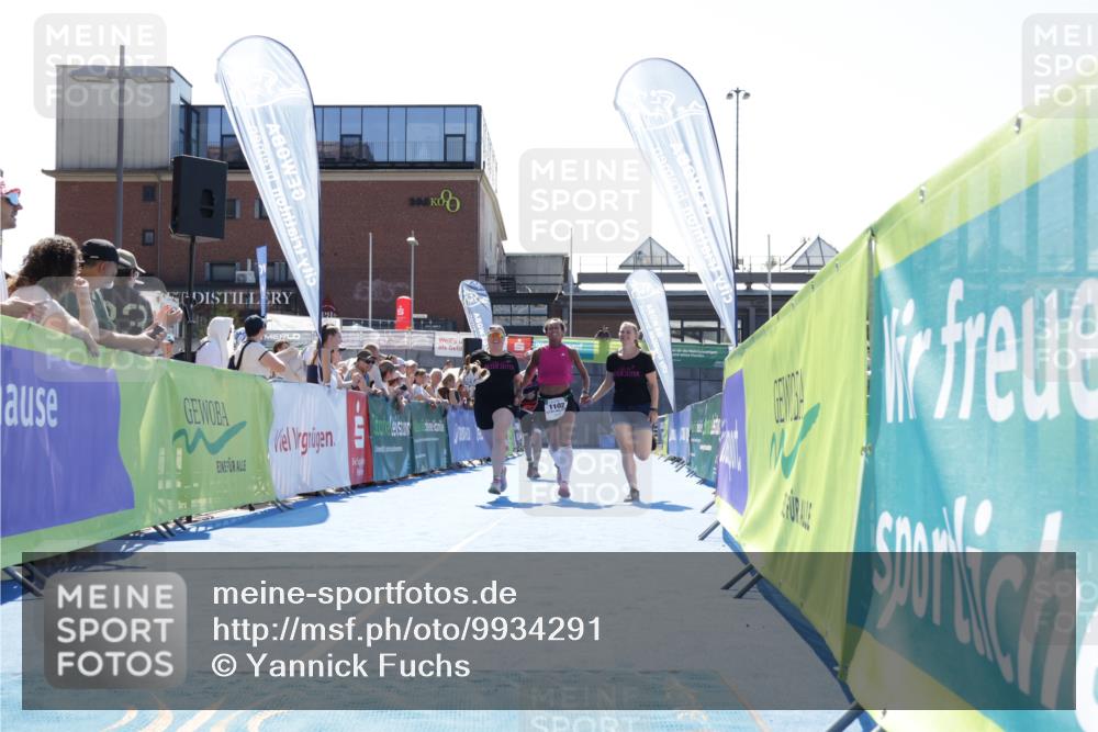 09.08.2026 - GEWOBA Citytriathlon Bremen Yannick Fuchs http://msf.ph/oto/9934291 09.08.2026 14:36:10 Ziel 817, 940, 1102 meine-sportfotos.de