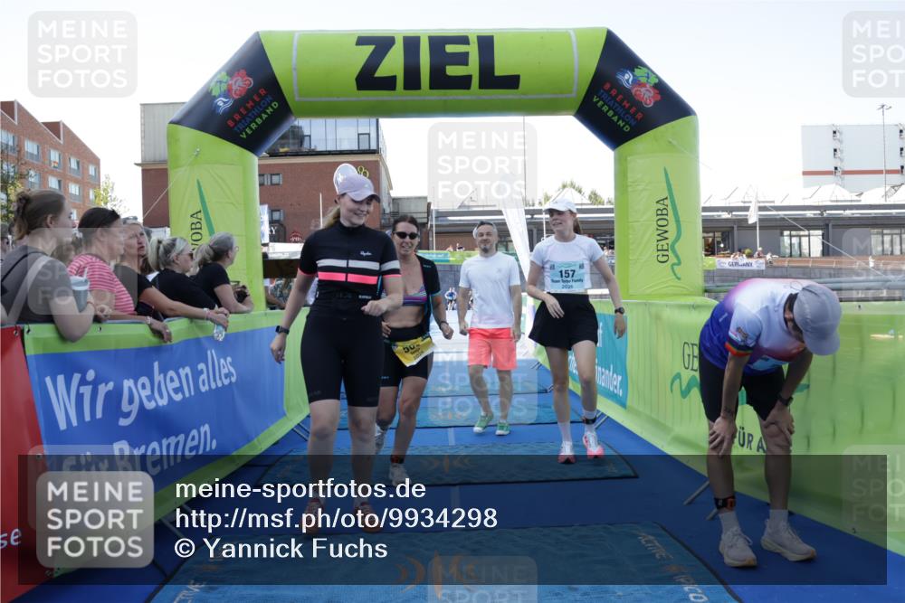 09.08.2026 - GEWOBA Citytriathlon Bremen Yannick Fuchs http://msf.ph/oto/9934298 09.08.2026 11:34:20 Ziel 157, 500 meine-sportfotos.de