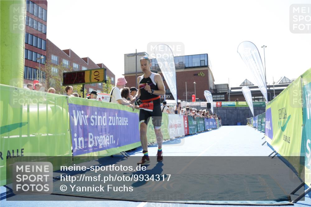 09.08.2026 - GEWOBA Citytriathlon Bremen Yannick Fuchs http://msf.ph/oto/9934317 09.08.2026 14:36:15 Ziel 817, 1102 meine-sportfotos.de